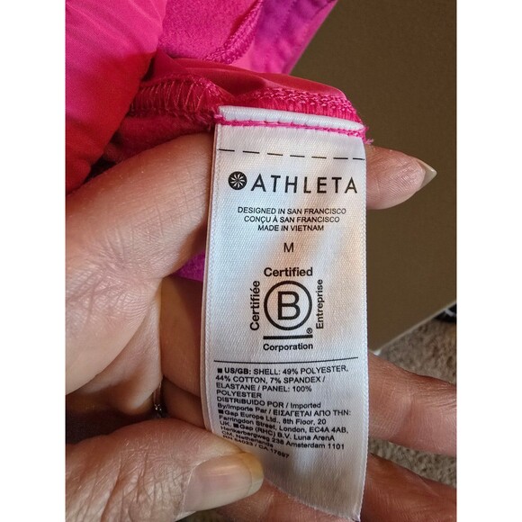 Athleta triumph Hybrid Half Zip Sweatshirt Hot Pink Barbiecore Size Medi… - Picture 9 of 10